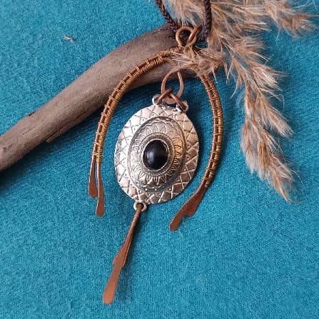 collier-avec-pièce-baroque